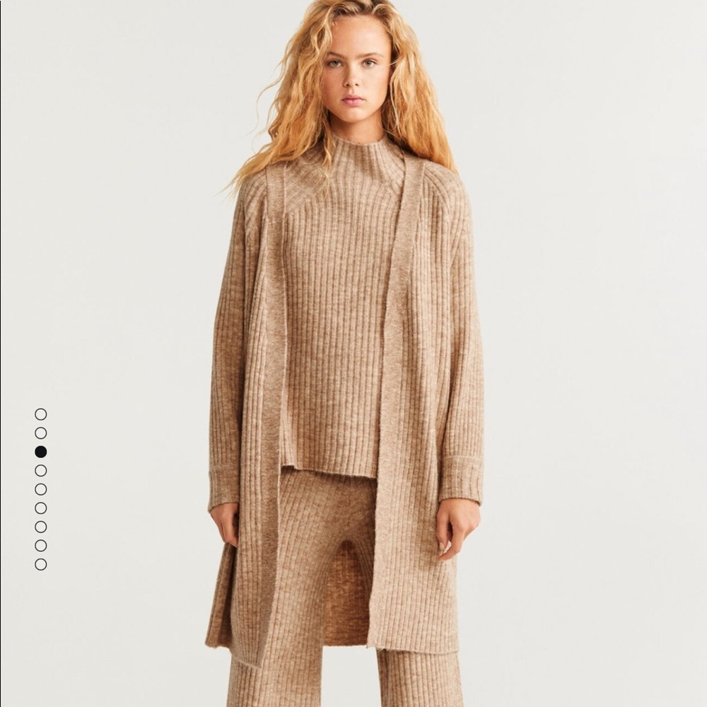 Mango Tan Ribbed Sweater Set